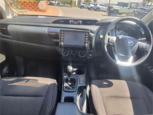 Toyota Hilux 2.4GD-6 double cab 4x4 Raider auto - Image 6