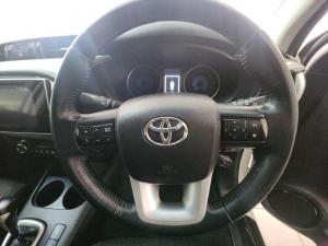 Toyota Hilux 2.8GD-6 double cab 4x4 Raider auto - Image 8