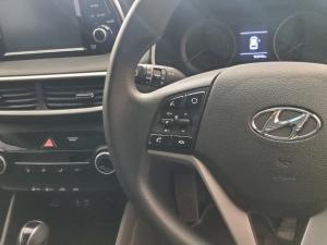 Hyundai Tucson 2.0 Premium auto - Image 9