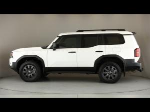 Toyota Land Cruiser Prado 2.8GD VX-R - Image 22