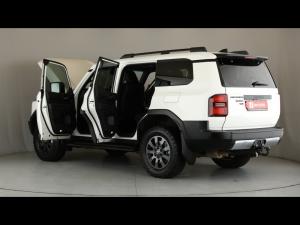 Toyota Land Cruiser Prado 2.8GD VX-R - Image 25
