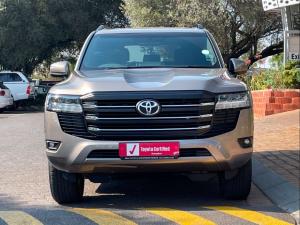 Toyota Land Cruiser 300 3.3D GX-R - Image 4