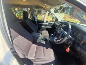 Toyota Hilux 2.4GD-6 double cab 4x4 Raider auto - Image 7