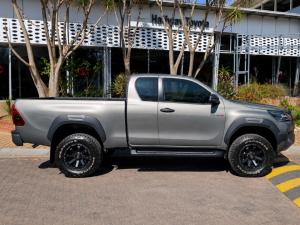 Toyota Hilux 2.8GD-6 Xtra cab 4x4 Legend auto - Image 3