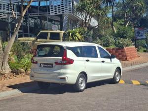Suzuki Ertiga 1.5 GA - Image 2