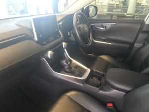 Toyota RAV4 2.0 VX - Image 7
