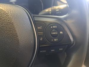 Toyota RAV4 2.0 VX - Image 10