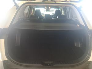 Toyota RAV4 2.0 VX - Image 19