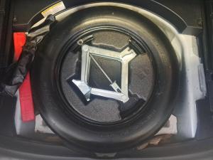 Toyota RAV4 2.0 VX - Image 21