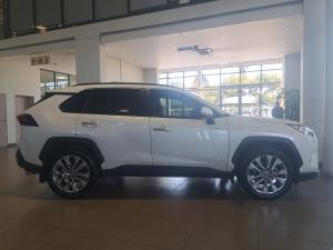 Toyota RAV4 2.0 VX - Image 3