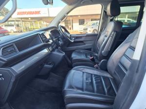 Volkswagen Caravelle 2.0BiTDI Highline 4Motion - Image 7