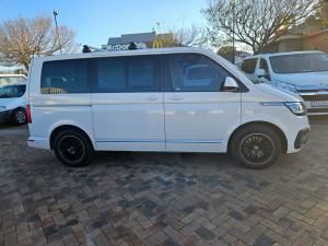 Volkswagen Caravelle 2.0BiTDI Highline 4Motion - Image 3