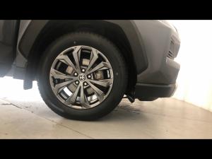 Toyota RAV4 2.0 GX-R AWD - Image 17