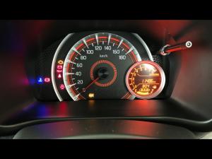 Toyota Vitz 1.0 XR manual - Image 9