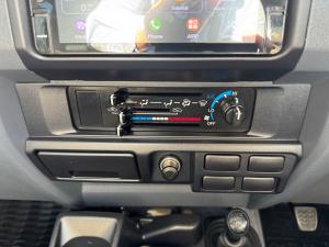 Toyota Land Cruiser 79 4.0 V6 double cab - Image 13