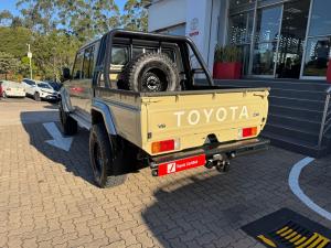 Toyota Land Cruiser 79 4.0 V6 double cab - Image 18