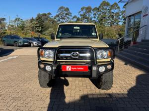 Toyota Land Cruiser 79 4.0 V6 double cab - Image 4
