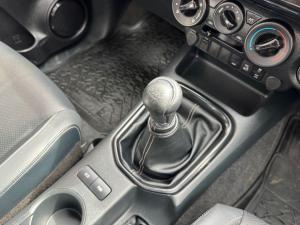 Toyota Hilux 2.8GD-6 Xtra cab 4x4 Legend manual - Image 13