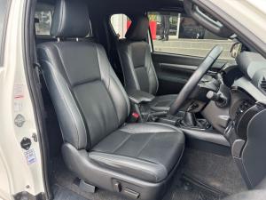Toyota Hilux 2.8GD-6 Xtra cab 4x4 Legend manual - Image 16