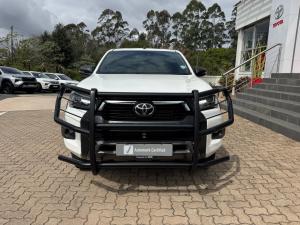 Toyota Hilux 2.8GD-6 Xtra cab 4x4 Legend manual - Image 4