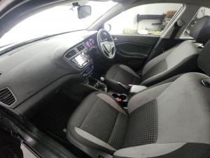 Hyundai i20 1.4 Fluid - Image 7