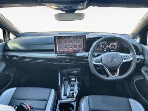 Volkswagen Golf GTI - Image 10