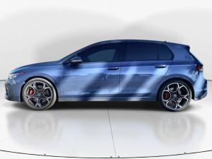 Volkswagen Golf GTI - Image 4