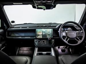 Land Rover Defender 130 D350 X-Dynamic HSE - Image 13