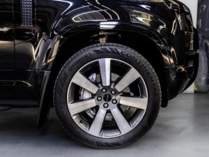 Land Rover Defender 130 D350 X-Dynamic HSE - Image 3
