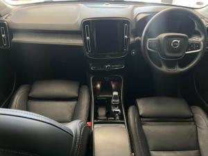 Volvo XC40 B4 Plus Dark - Image 8