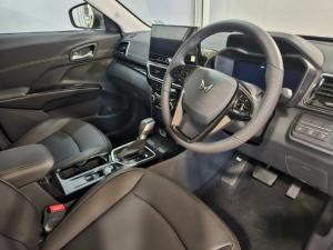 Mahindra XUV 3XO 1.2T AX7L - Image 5