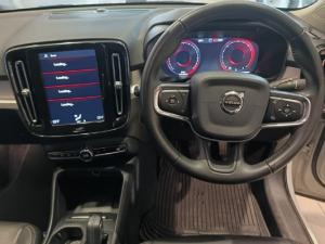 Volvo XC40 D4 AWD R-Design - Image 14