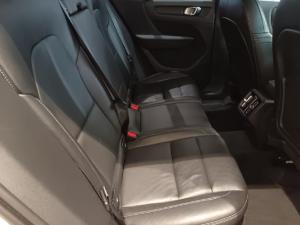 Volvo XC40 D4 AWD R-Design - Image 7