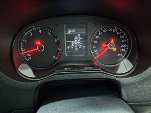 Volkswagen Polo Vivo hatch 1.4 Comfortline - Image 9
