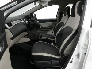 Renault Triber 1.0 Prestige - Image 16