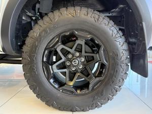 Nissan Navara 2.5DDTi double cab Pro-4X 4x4 Warrior - Image 10
