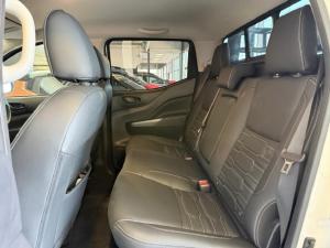 Nissan Navara 2.5DDTi double cab Pro-4X 4x4 Warrior - Image 5
