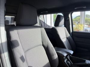 Toyota Land Cruiser FJ 2.7 4x4 GX - Image 8