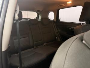 Suzuki Grand Vitara 1.5 GL manual - Image 11