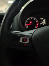 Volkswagen Polo Vivo hatch 1.4 Comfortline - Image 12