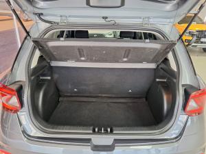 Hyundai Venue 1.0T Fluid auto - Image 10