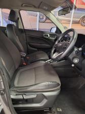 Hyundai Venue 1.0T Fluid auto - Image 4