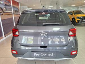 Hyundai Venue 1.0T Fluid auto - Image 9