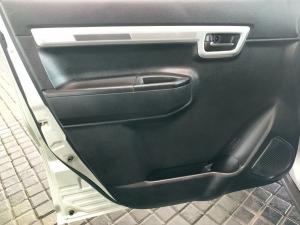Suzuki S-Presso 1.0 S-Edition manual - Image 13