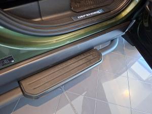 Land Rover Defender 110 D350 X-Dynamic HSE - Image 12