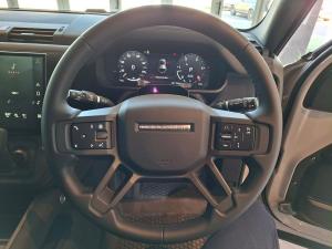 Land Rover Defender 110 D350 X-Dynamic HSE - Image 18