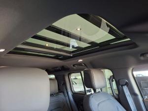 Land Rover Defender 110 D350 X-Dynamic HSE - Image 20