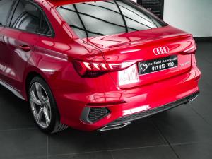Audi A3 sedan 35TFSI S line - Image 24