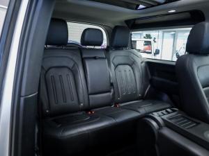 Land Rover Defender 90 TdiS/C - Image 14