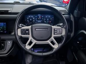 Land Rover Defender 90 TdiS/C - Image 16